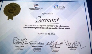 Reconocimiento al esfuerzo y trabajo en Equipo, el grupo Cermont SAS, durante el año 2015-2016